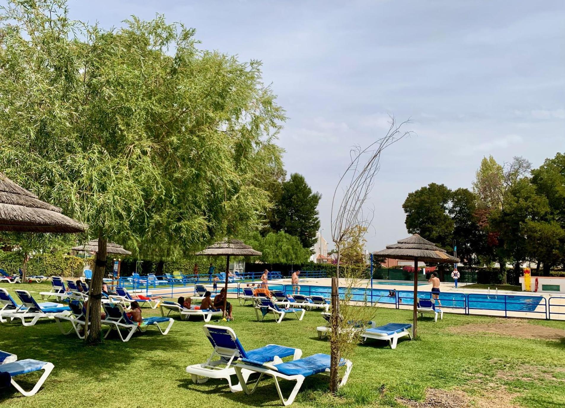 Parque De Campismo Orbitur Evora Hotel Bagian luar foto